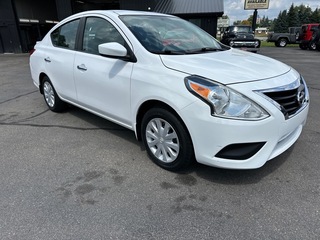 2019 Nissan Versa