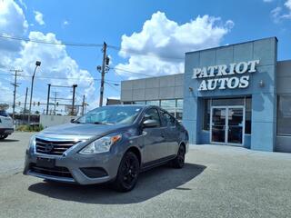 2019 Nissan Versa