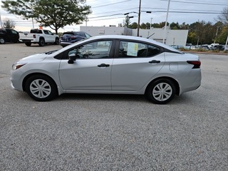 2020 Nissan Versa