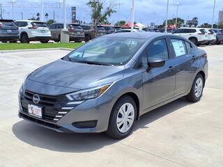 2025 Nissan Versa