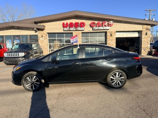 2021 Nissan Versa for sale in Woodhaven MI