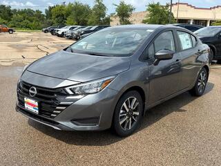 2025 Nissan Versa