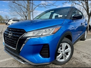 2025 Nissan Kicks Play