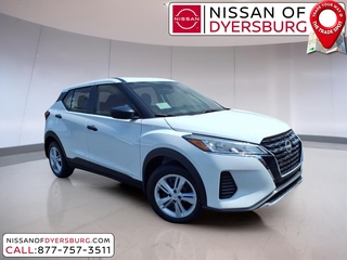 2025 Nissan Kicks Play