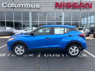 2025 Nissan Kicks Play