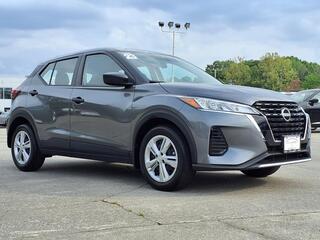 2023 Nissan Kicks