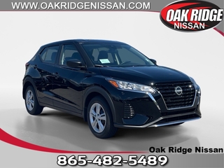 2025 Nissan Kicks Play