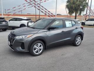 2025 Nissan Kicks Play