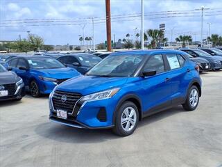 2025 Nissan Kicks Play