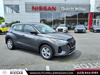 2025 Nissan Kicks Play