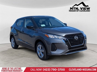 2025 Nissan Kicks Play