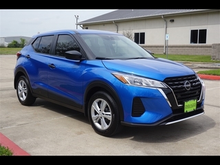 2025 Nissan Kicks Play