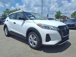 2025 Nissan Kicks Play