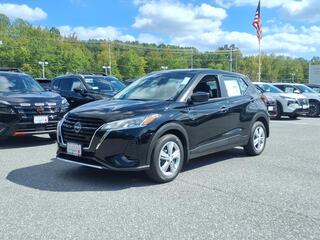 2025 Nissan Kicks Play