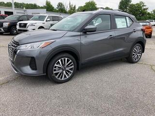 2024 Nissan Kicks