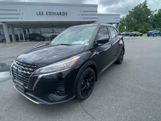 2023 Nissan Kicks