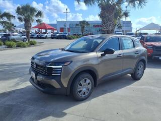 2025 Nissan Kicks