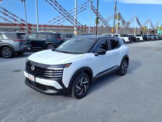 2025 Nissan Kicks