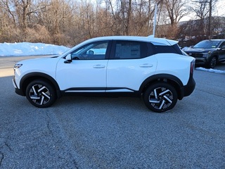 2025 Nissan Kicks