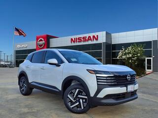 2025 Nissan Kicks