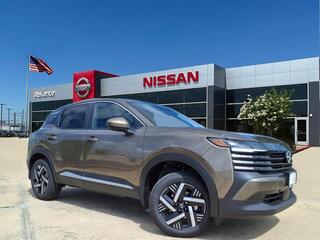 2025 Nissan Kicks