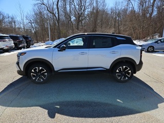 2025 Nissan Kicks