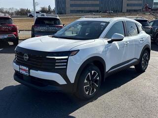 2025 Nissan Kicks