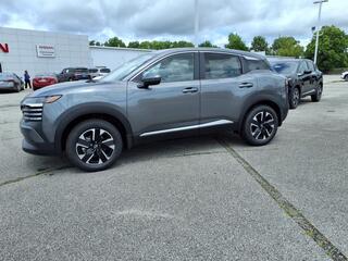 2025 Nissan Kicks