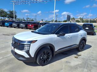 2025 Nissan Kicks