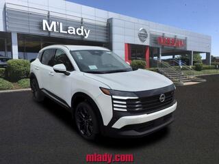 2025 Nissan Kicks