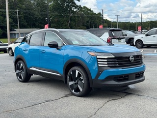2025 Nissan Kicks