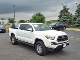 2018 Toyota Tacoma for sale in Burnsville MN