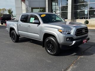 2021 Toyota Tacoma for sale in Janesville WI