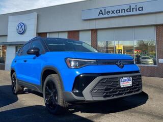 2025 Volkswagen Taos