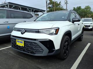2025 Volkswagen Taos
