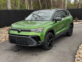 2025 Volkswagen Taos