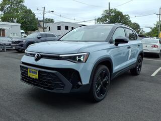 2025 Volkswagen Taos
