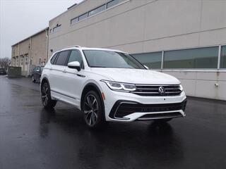 2024 Volkswagen Tiguan for sale in Elmhurst IL