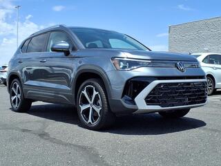 2025 Volkswagen Taos