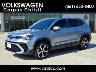 2025 Volkswagen Taos