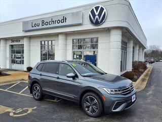 2024 Volkswagen Tiguan for sale in Rockford IL