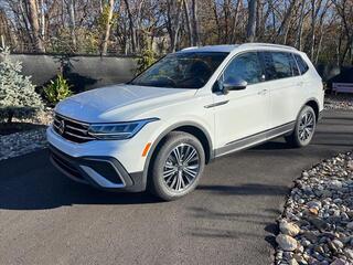 2024 Volkswagen Tiguan for sale in Kansas City MO