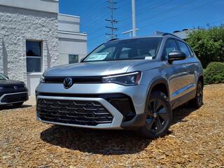 2025 Volkswagen Taos for sale in Westlake Village CA