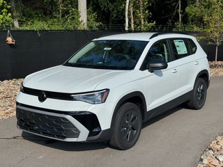 2025 Volkswagen Taos