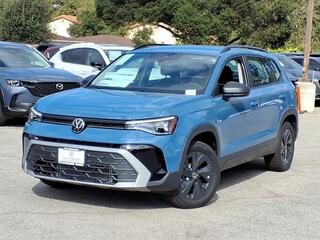 2025 Volkswagen Taos