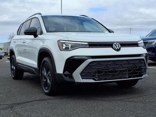 2025 Volkswagen Taos