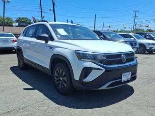 2024 Volkswagen Taos