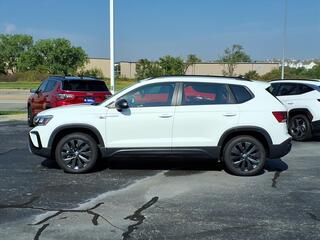 2024 Volkswagen Taos for sale in Lincoln NE