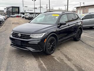 2022 Volkswagen Tiguan for sale in Janesville WI