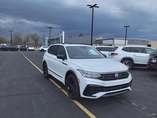 2023 Volkswagen Tiguan for sale in Elmhurst IL